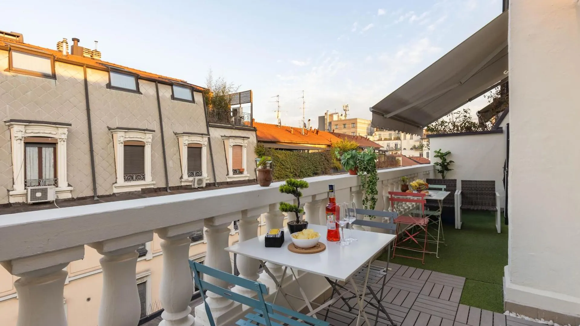 Milano City Life Elegant Penthouse With Terrace, Wi-Fi Netflix, Subway Italy