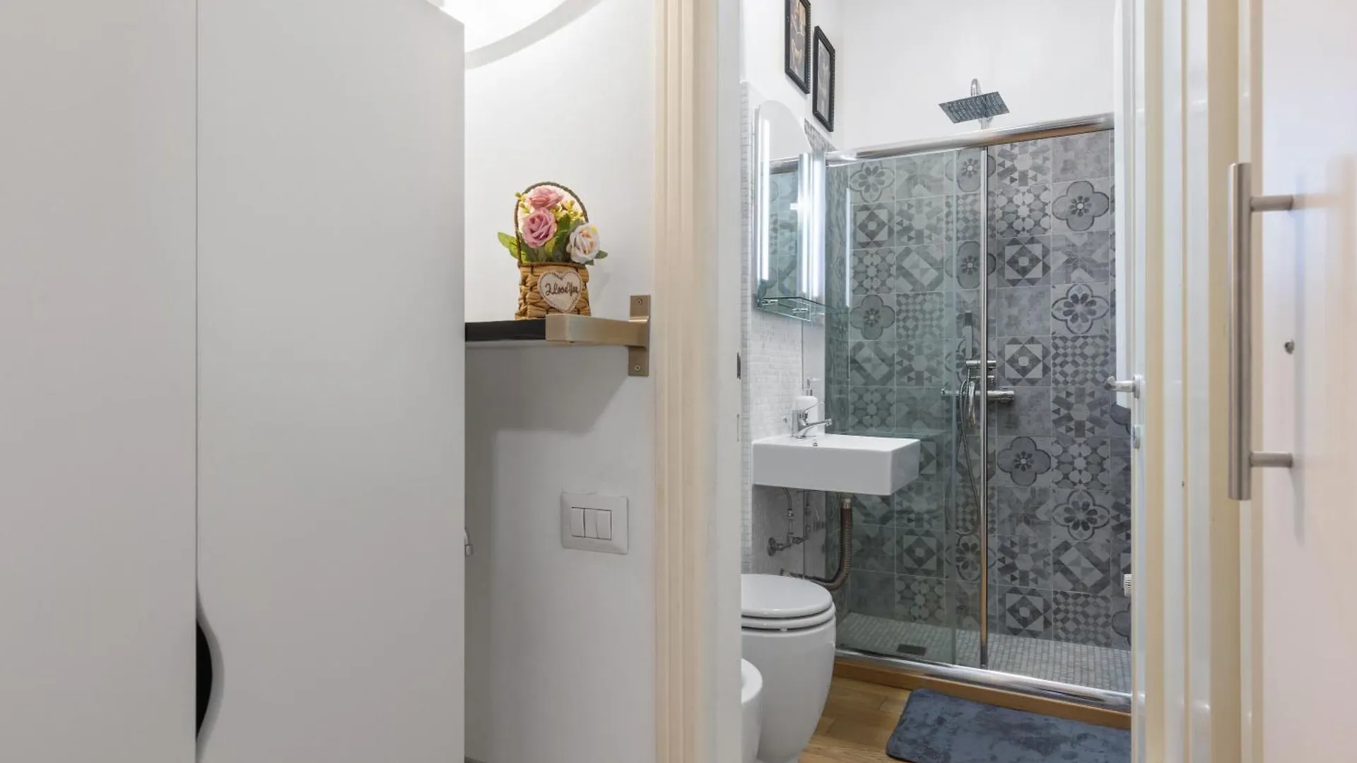 Apartment Milano City Life Elegant Penthouse With Terrace, Wi-Fi Netflix, Subway