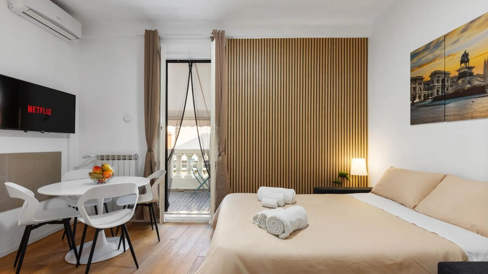 Milano City Life Elegant Penthouse With Terrace, Wi-Fi Netflix, Subway 0*, Milan